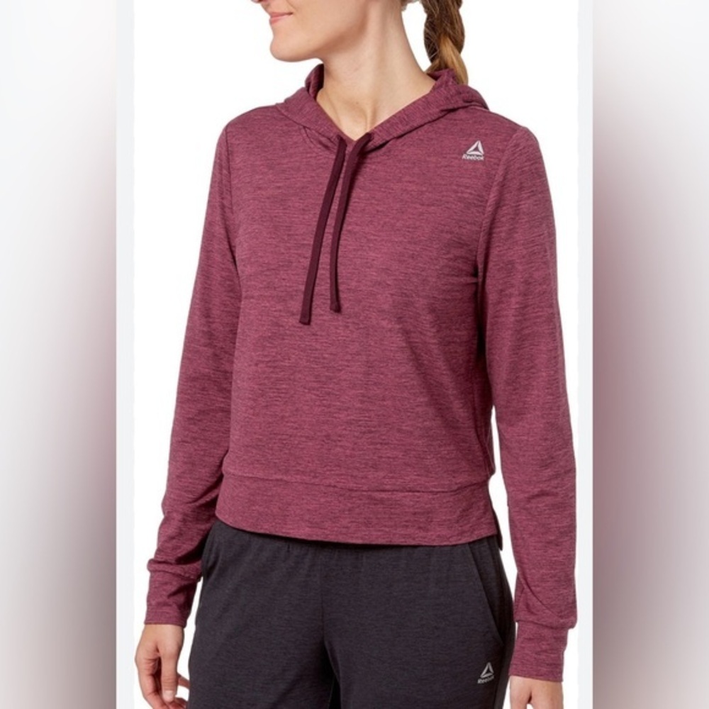 Reebok  Maroon  Lightweight Hoodie Athletic Top size XS